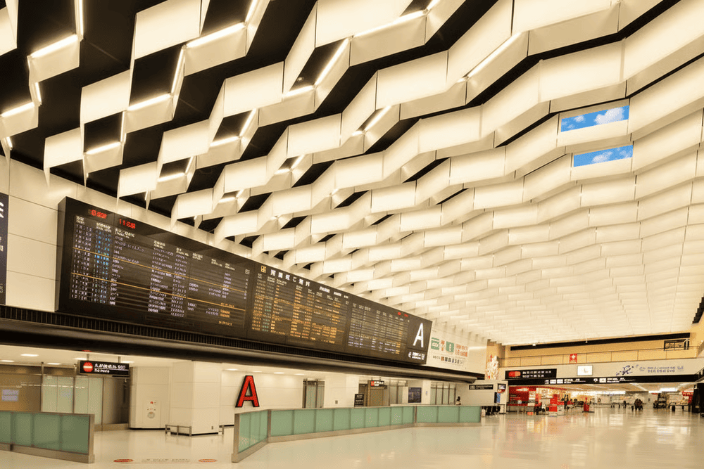 Sảnh đến quốc tế của nh&agrave; ga 2